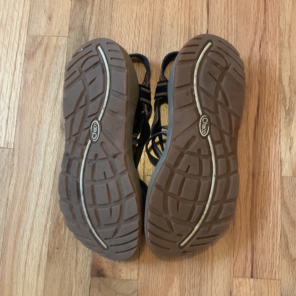 Women’s Chacos View 2